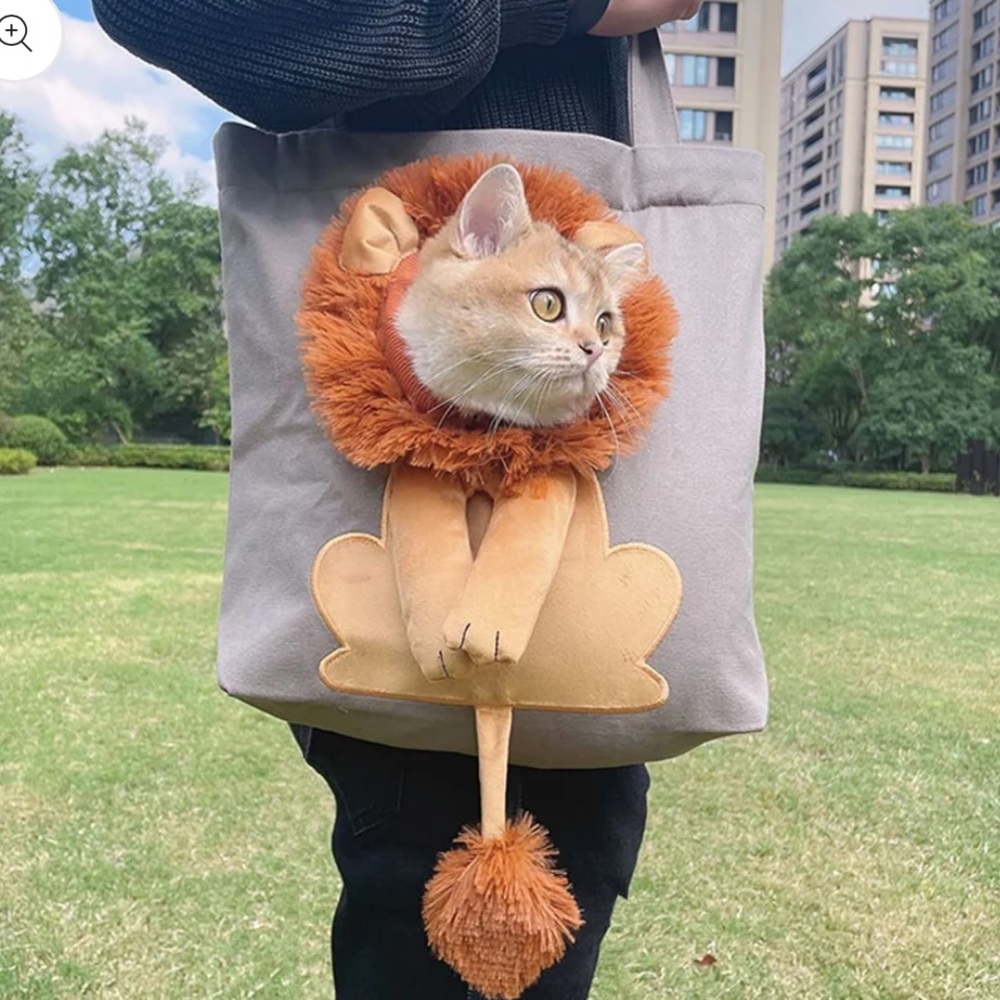 Lion-Shaped Pet Canvas Shoulder Bag
